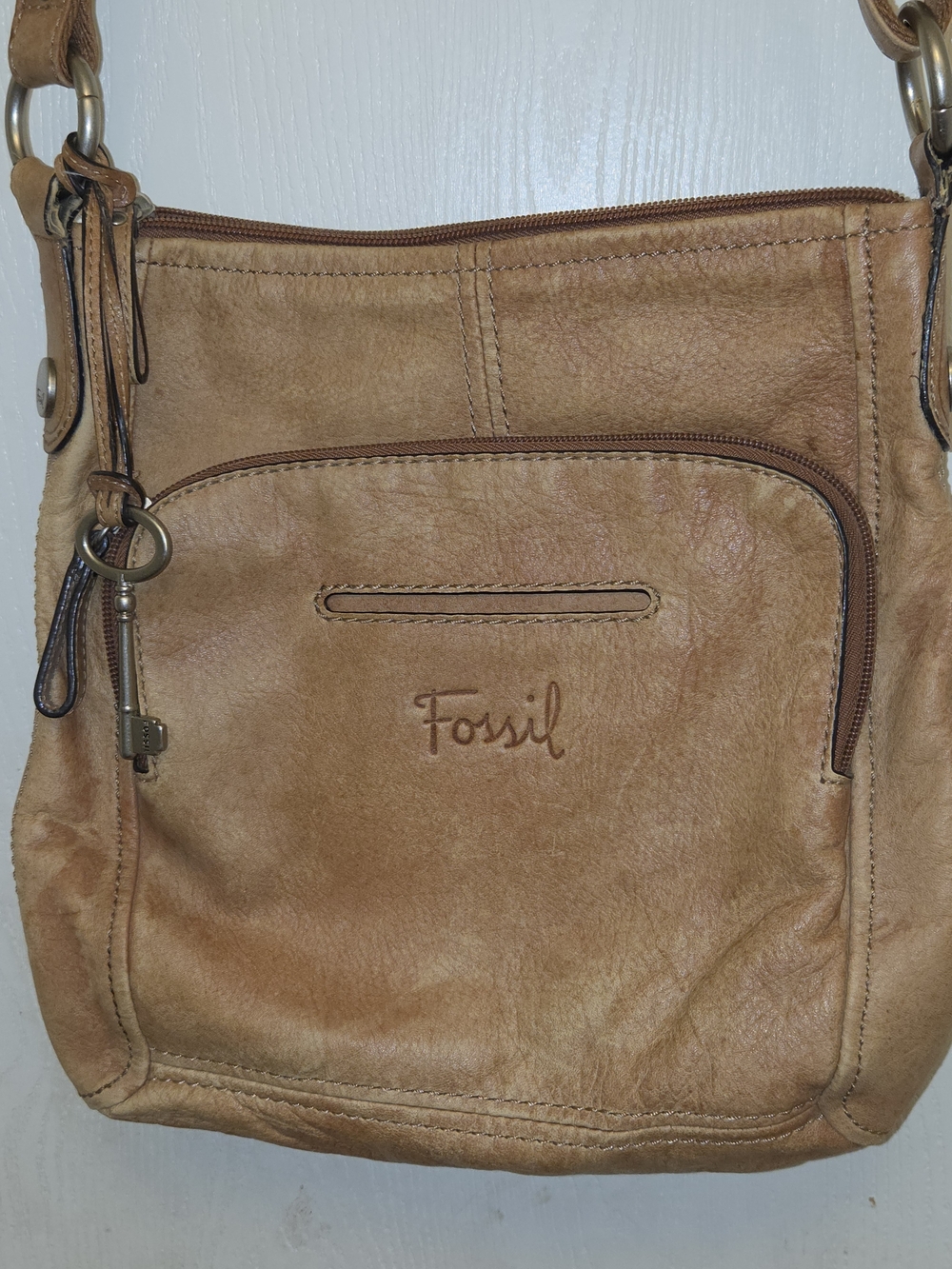 Fossil Light Tan Leather Shoulder Bag with Key Charm